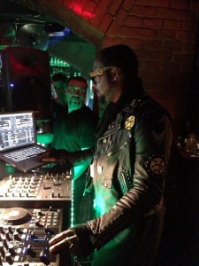WILL I. AM FROM BLACK EYED PEAS MADE A DJ IN PRAGUE